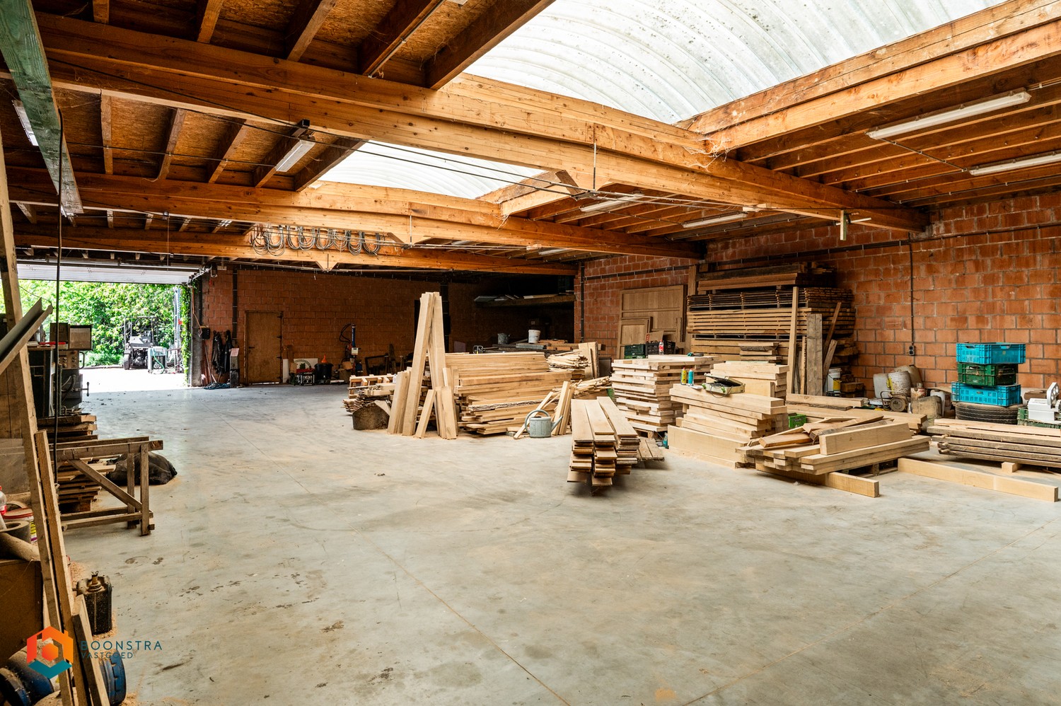 Vrijstaand wonen en werken met werkplaats/magazijn van 354 m² op toplocatie nabij R6 en E19 - foto 2