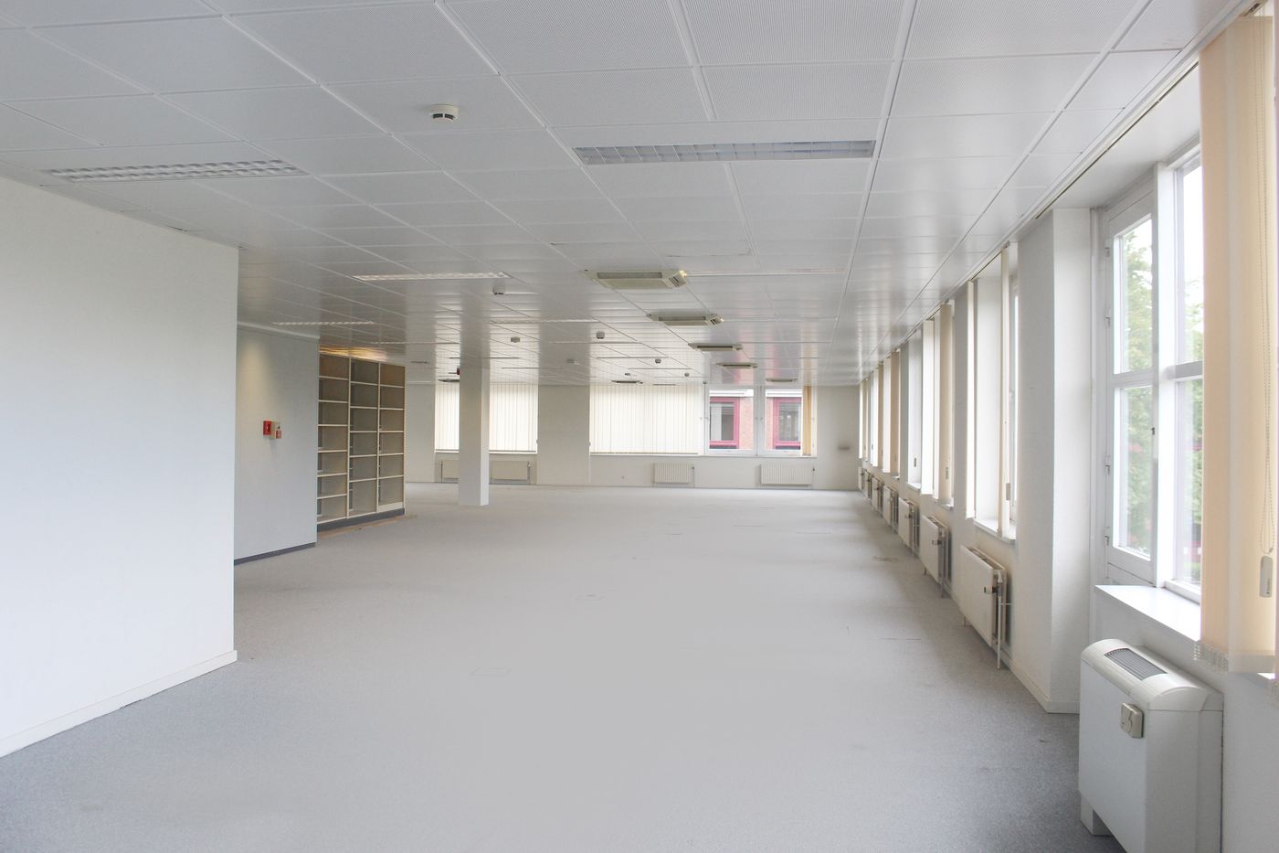 Moderne kantoren van 240 m² nabij de R0 en E19 te Anderlecht - photo 2