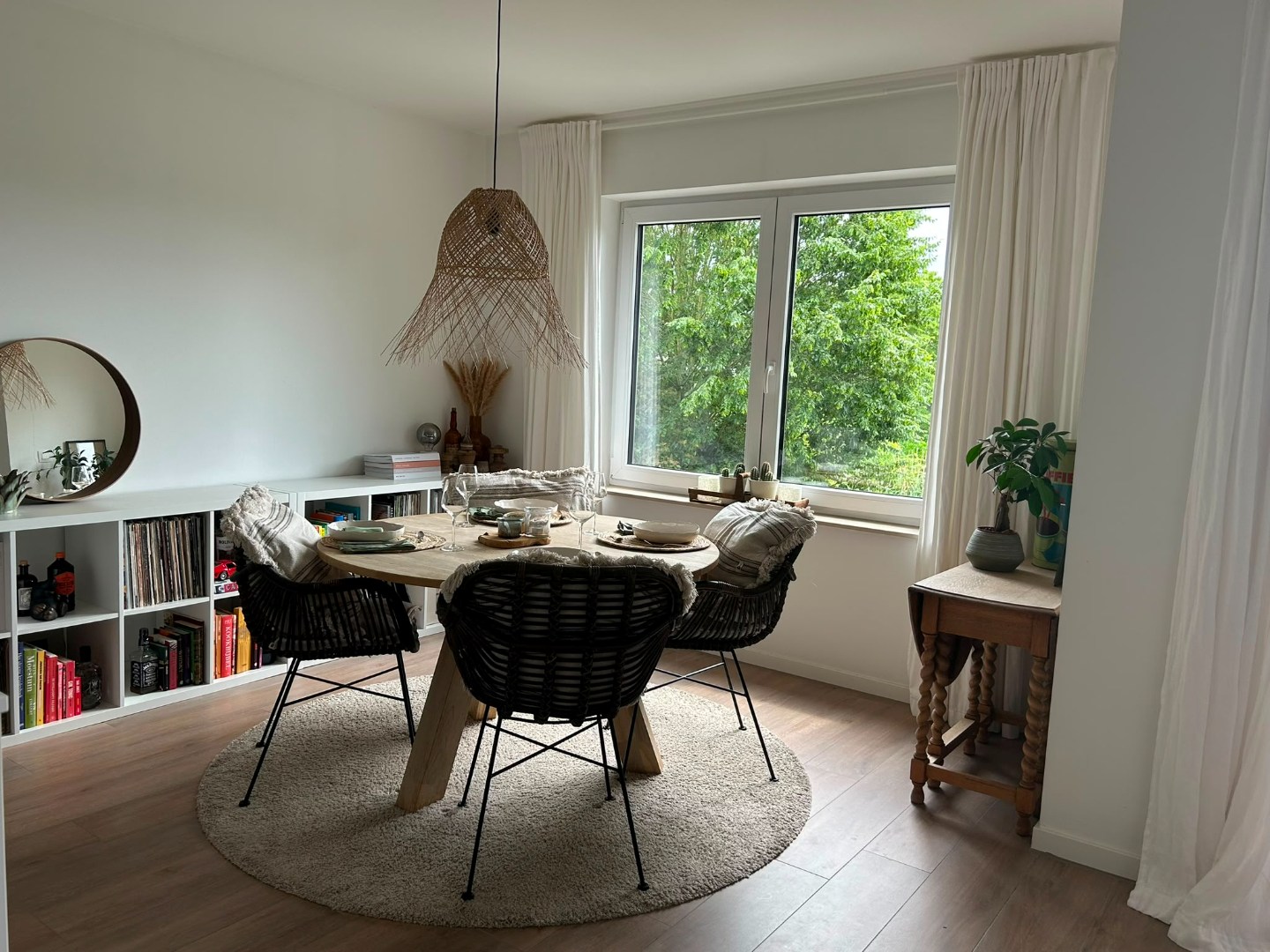 Ruim appartement met 2 slaapkamers in het centrum van Mol! - foto 4