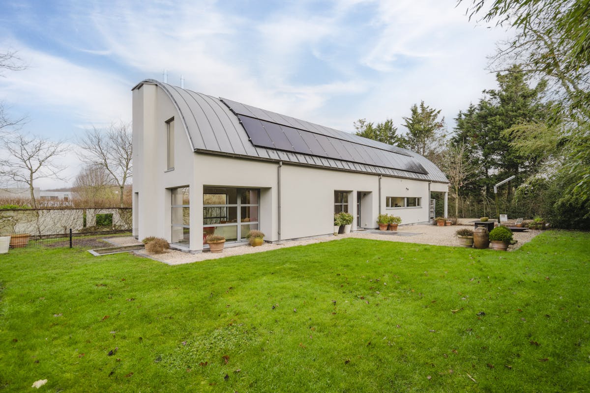 Unique villa for rent in Kortrijk - photo 3