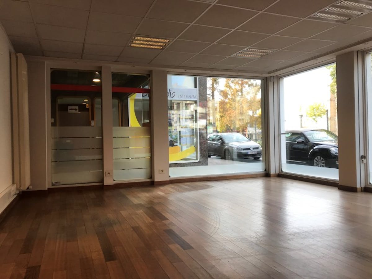 Office space for sale of approximately 160m² in the center of Roeselare - photo 5