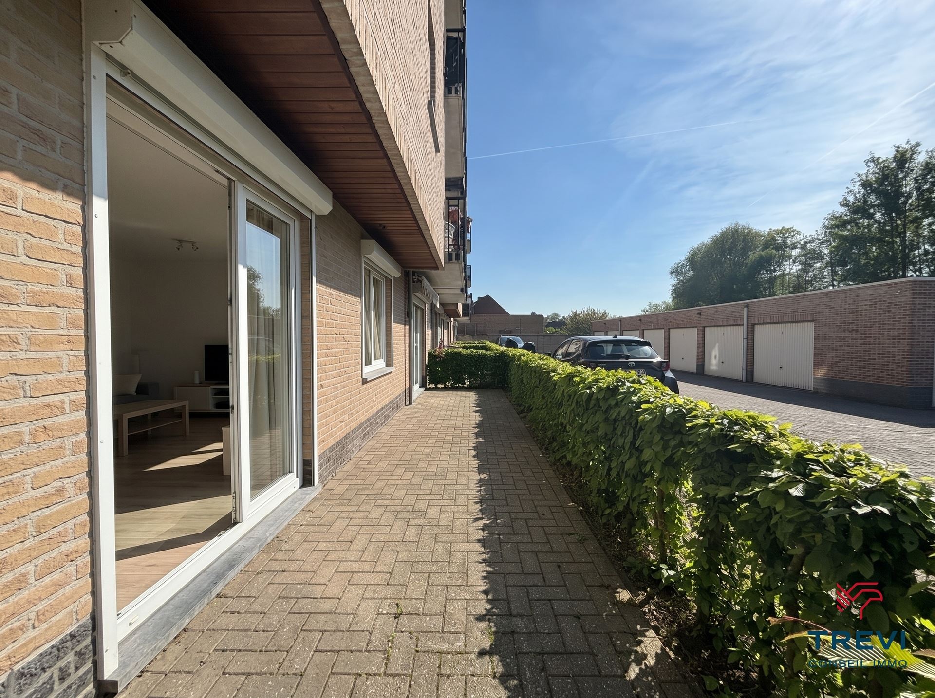 Bel appartement 2 chambres au rez avec terrasse  - photo 4