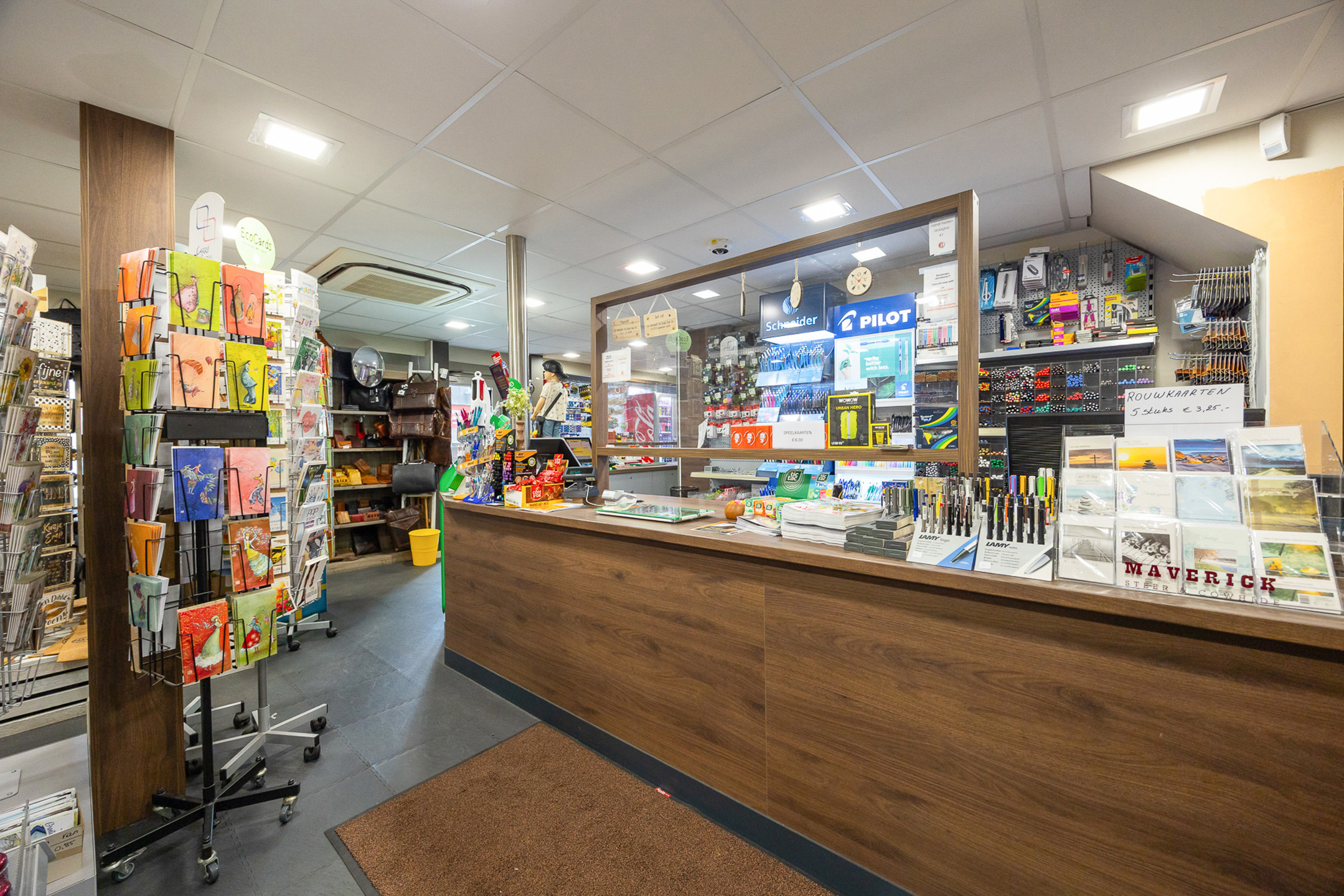 Commercieel gelegen Handelshuis in het centrum van Zandhoven - foto 4