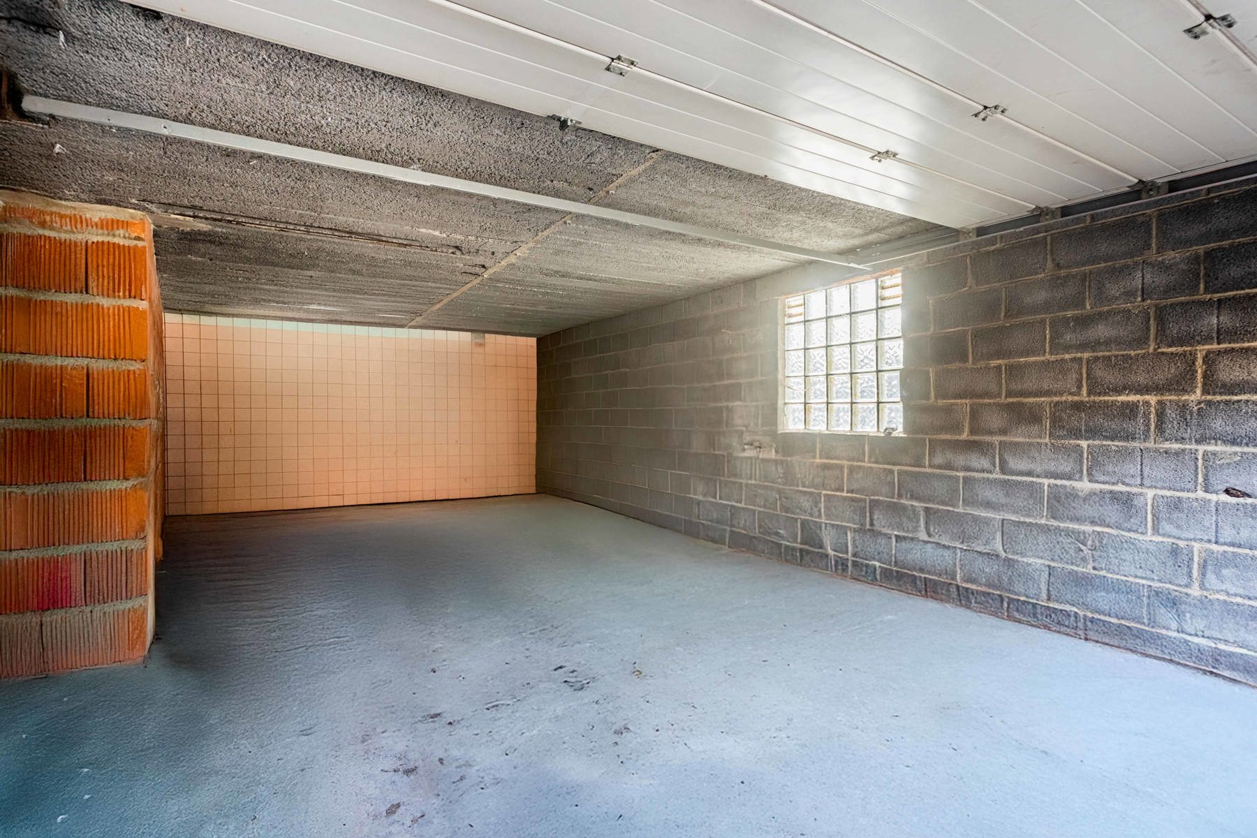 Overdekte opslagplaats met kantoorgebouw in Lebbeke - foto 5