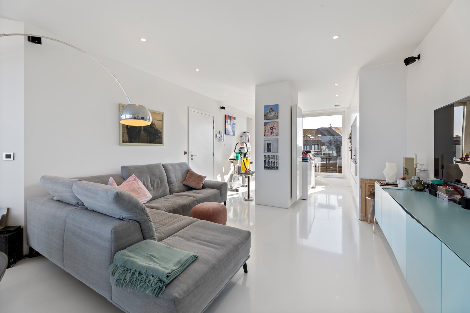 Prachtig afgewerkte penthouse met zicht op zee en de Spioenkop van Wenduine - foto 5