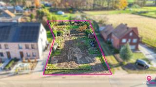 Ontdek deze centraal gelegen bouwgrond voor open bebouwing in de Vinnehoekstraat 12 te Lummen, gelegen in een woongebied met landelijk karakter...