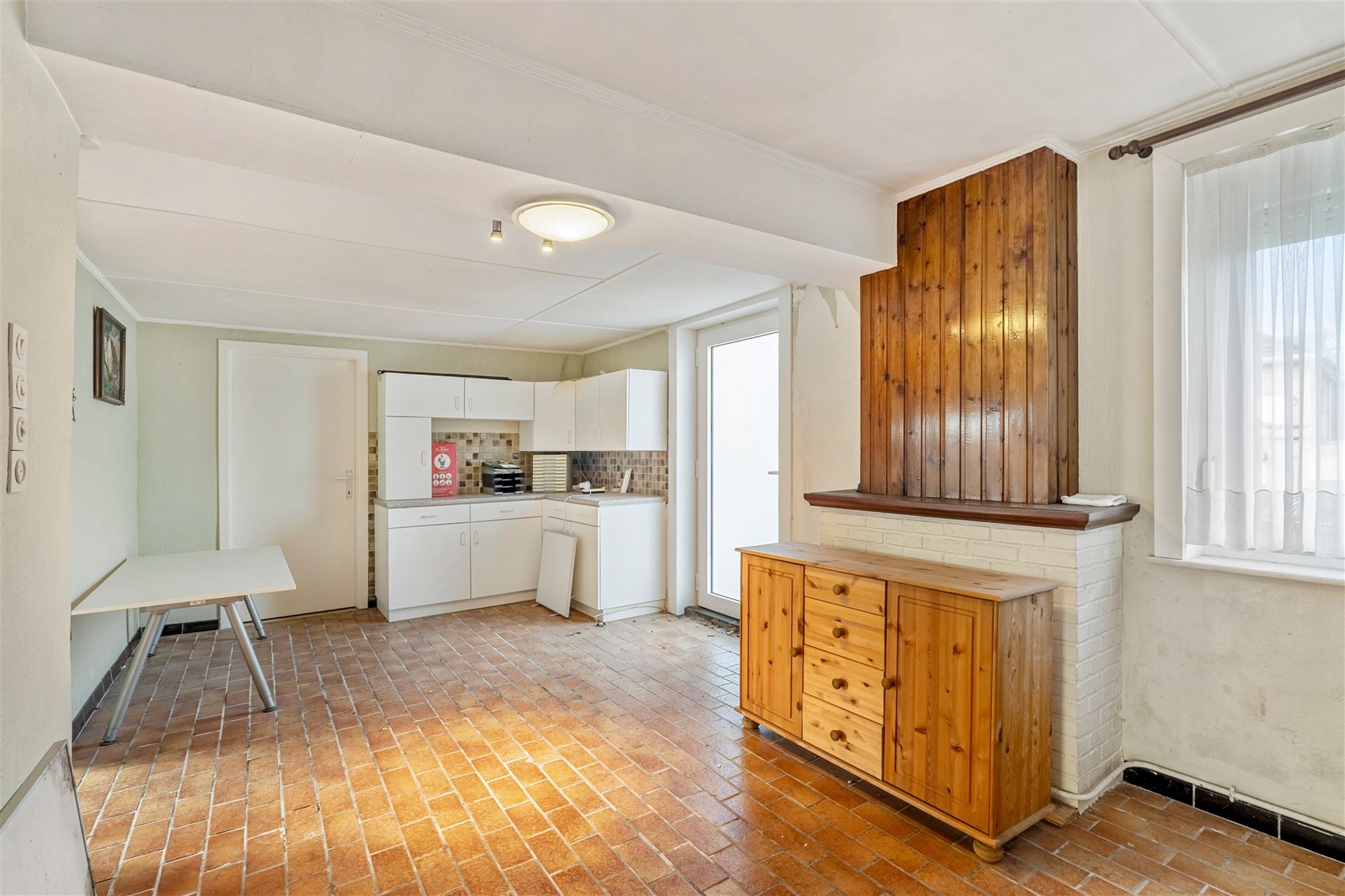 Charmante te renoveren woning met potentieel - foto 3