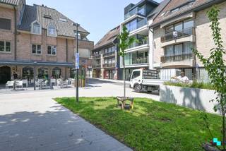 Aantrekkelijk gelegen nabij de Melkmarkt vinden we dit appartement met twee slaapkamers. Hoewel het appartement enkele opfrissingen vraagt geniet...