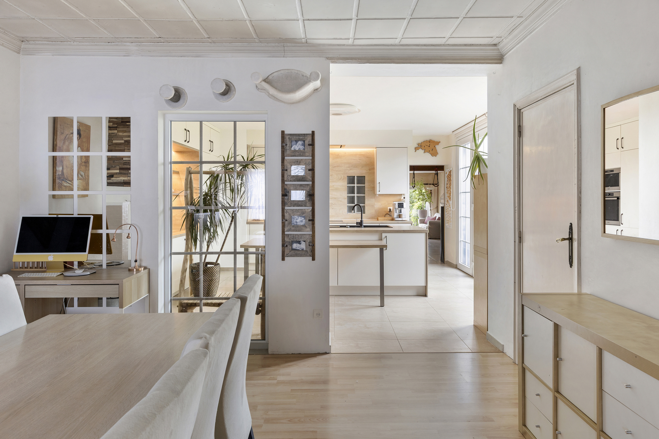 Grote woning met 5 SLK, tuin en zonnepanelen.  - foto 3