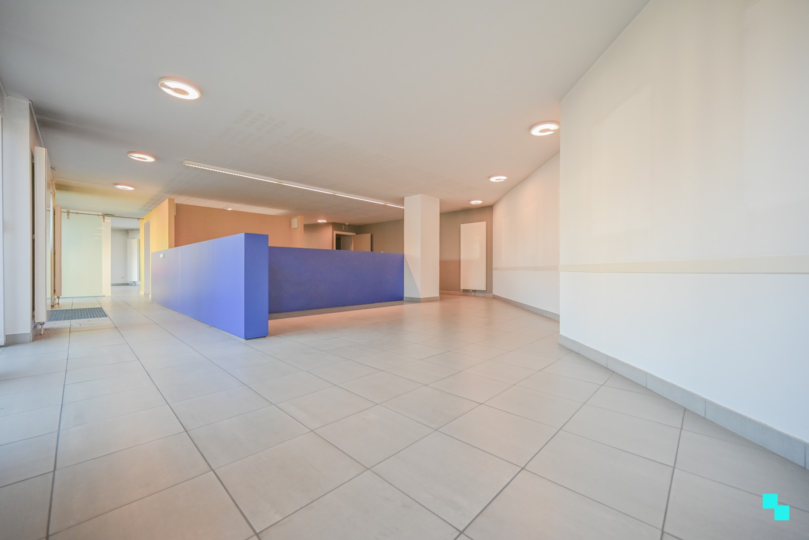 Centraal gelegen kantoorruimte in Tielt - foto 2