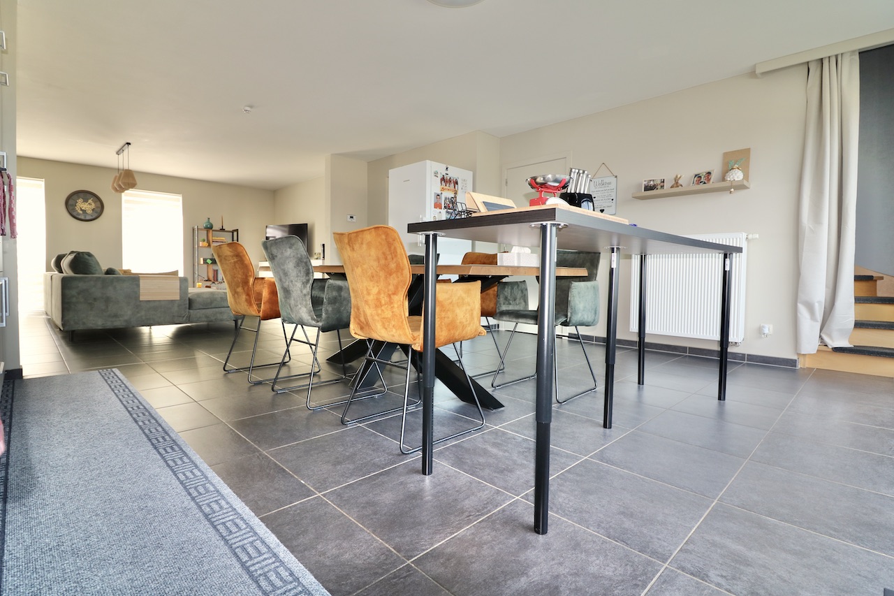 Apartment for rent in Waarschoot with 3 bedrooms - photo 4