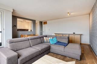 Ontdek dit prachtig appartement gelegen op de vijfde en tevens bovenste verdieping van residentie Kempenhof. Dankzij deze ligging geniet u...