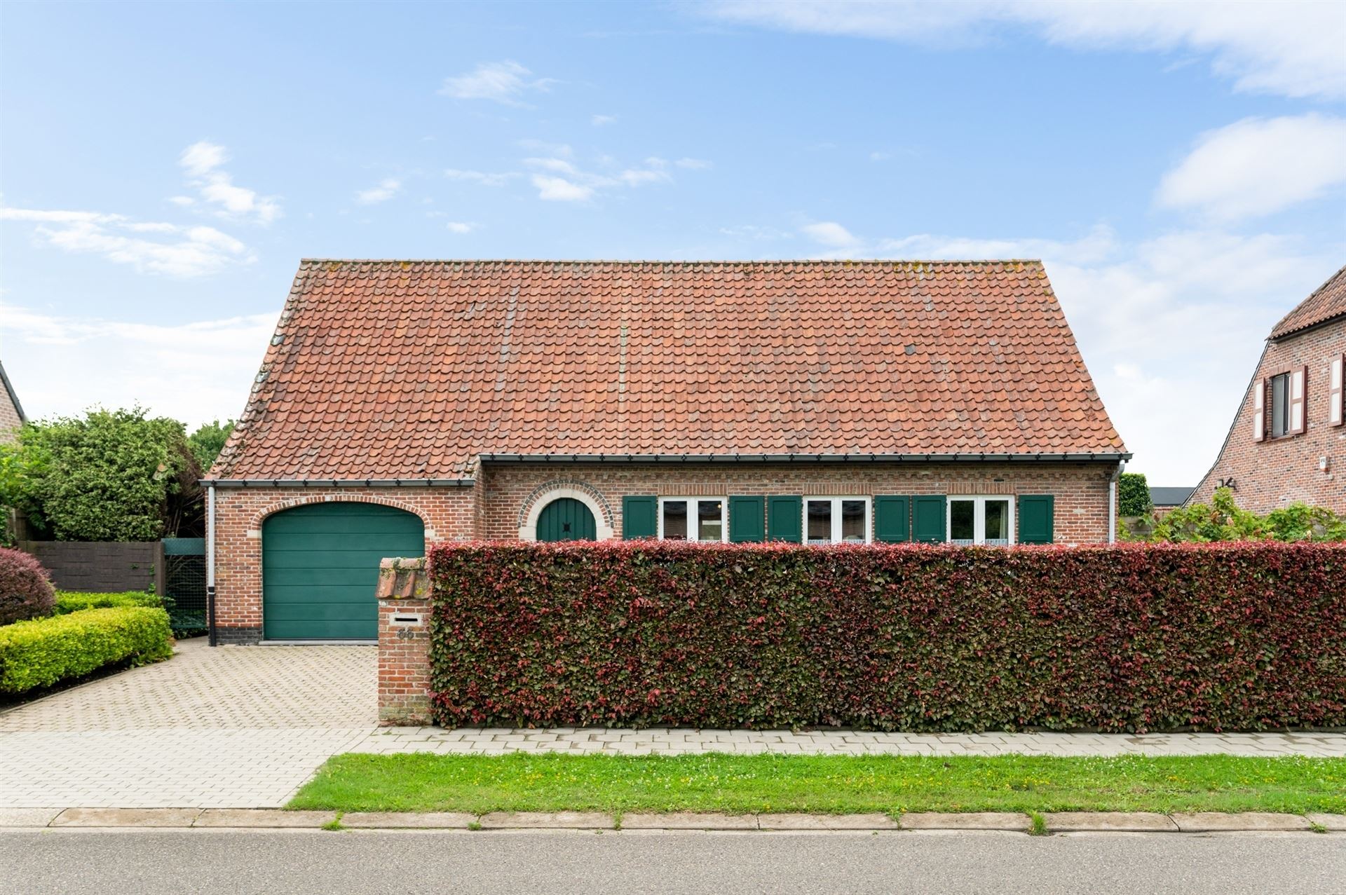 Charmante woning met mooie basis, veel licht en inspirerend uitbreidingspotentieel - foto 4