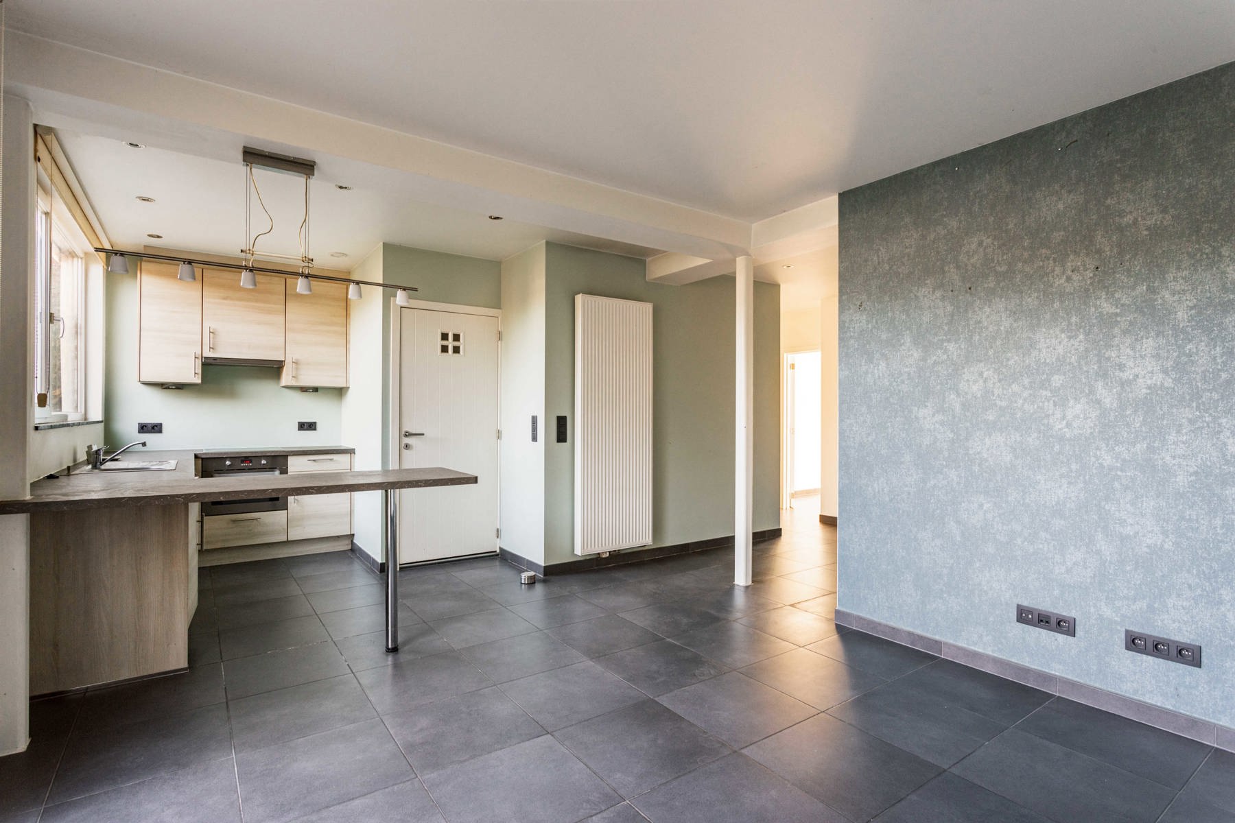 Gerenoveerd gelijkvloers appartement nabij centrum en station Dendermonde. - foto 4