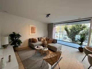 In het centrum van Veurne vinden we deze prachtige nieuwbouwresidentie.Het lichtrijk 1-slaapkamerappartement beschikt over een zeer ruim terras.Dit...