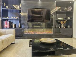 <p><span> </span></p><p><span>Een elegant Bemeubeld en comfortabel appartement dat </span><span>luxe, licht en ligging</span><span> perfect combineert ideaal voor wie stijlvol wil wonen met zicht op het Stadspark.</span></p><p><span>Dit uitzonderlijk </span><span>luxe appartement van 150 m²</span><span> is volledig gemeubeld en afgewerkt met hoogwaardige materialen.</span></p><p><span>De </span><span>lichte living</span><span> is afgewerkt met </span><span>marmeren vloeren</span><span>, </span><span>Natuzzi-meubels</span><span> en een </span><span>gashaard</span><span>, en biedt een </span><span>prachtig uitzicht op het Stadspark</span><span>. Aansluitend bevindt zich de </span><span>gedeeltelijk open keuken</span><span>, volledig uitgerust met moderne elektrische toestellen.</span></p><p><span>De </span><span>master bedroom</span><span> beschikt over een </span><span>dressing</span><span> en toegang tot het </span><span>terras</span><span>, waar een comfortabele </span><span>loungezetel</span><span> uitnodigt om te ontspannen en te genieten van het groen. Daarnaast zijn er </span><span>twee kleinere slaapkamers</span><span>, ideaal als </span><span>kinderkamer</span><span> of </span><span>bureau</span><span>, beide met </span><span>ingebouwde kasten</span><span>.</span></p><p><span>Het appartement heeft </span><span>twee badkamers</span><span>: één met </span><span>inloopdouche</span><span>, één met </span><span>ligbad</span><span>. </span><span>Airconditioning</span><span> zorgt voor optimaal comfort het hele jaar door.</span></p><p><span>Parking</span><span> is beschikbaar voor </span><span>170 per maand</span><span>.</span></p><p><span>VP  2500 /maand</span></p><p><span>Provisie 480 eu/ maand</span></p><p><span>fotos op www.debenes.be</span></p><p><span>info 0495759508   </span></p><p><span>Debora   Freund</span></p><p><span>c</span></p>