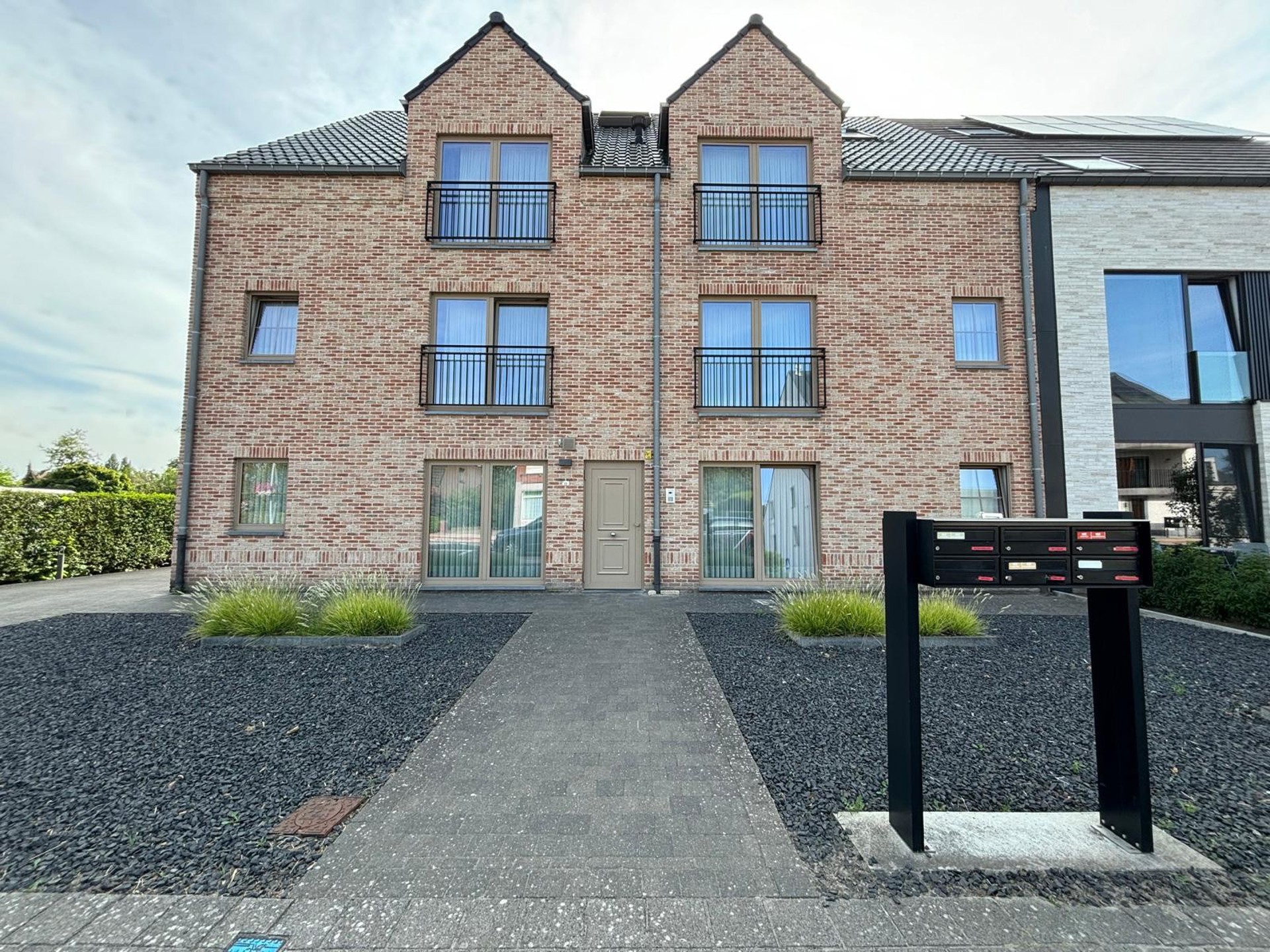 Appartement te huur in Tielen met 2 slaapkamers - foto 1