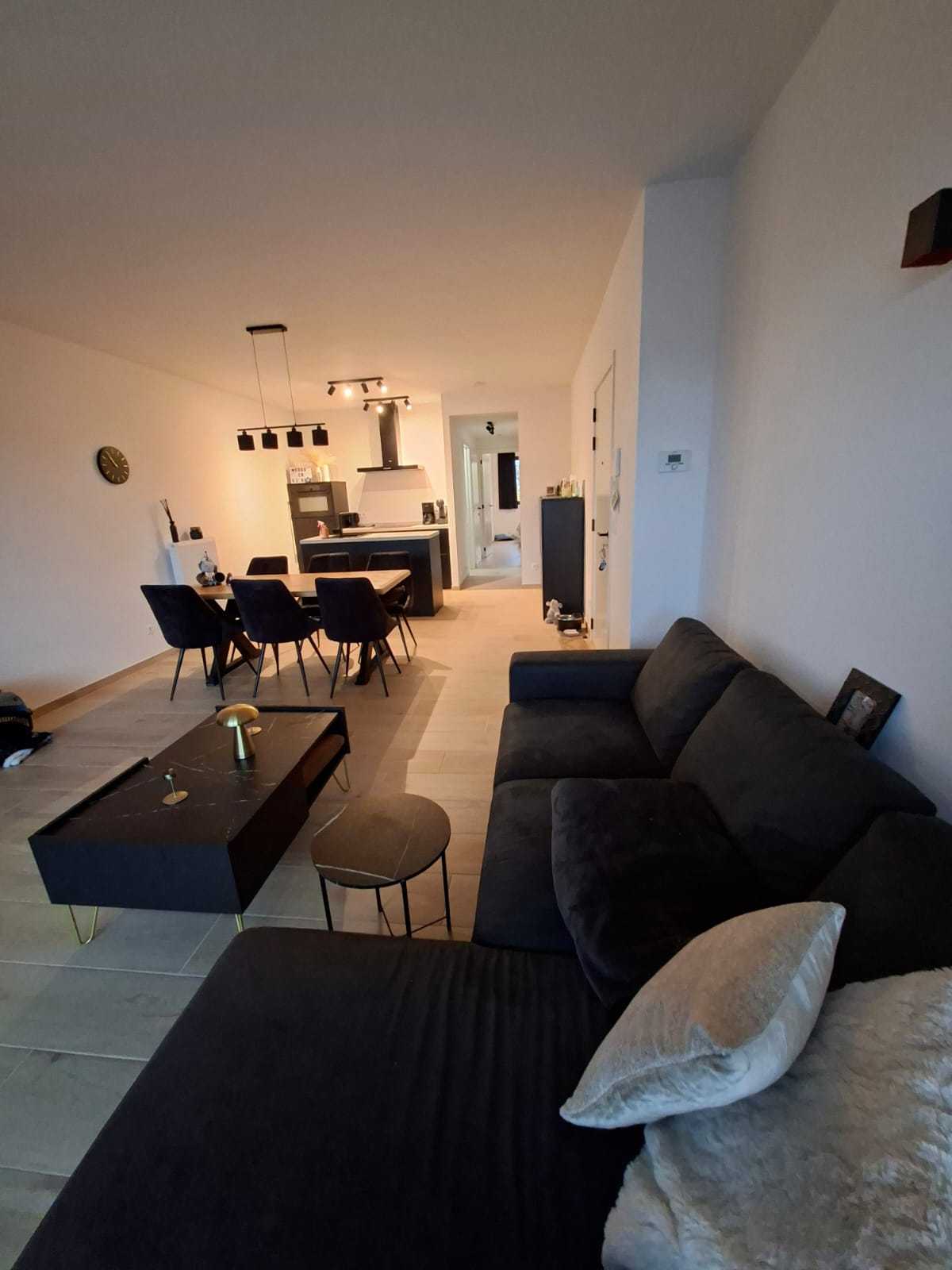 Appartement te koop in Wilrijk met 1 slaapkamer - foto 2