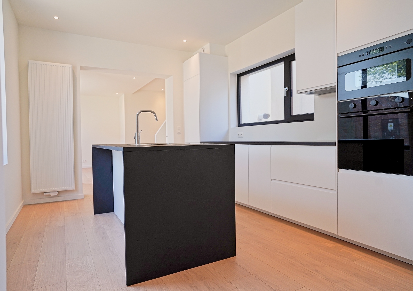 Volledig gerenoveerde woning in hartje Bornem ‒ instapklaar & met karakter - foto 5