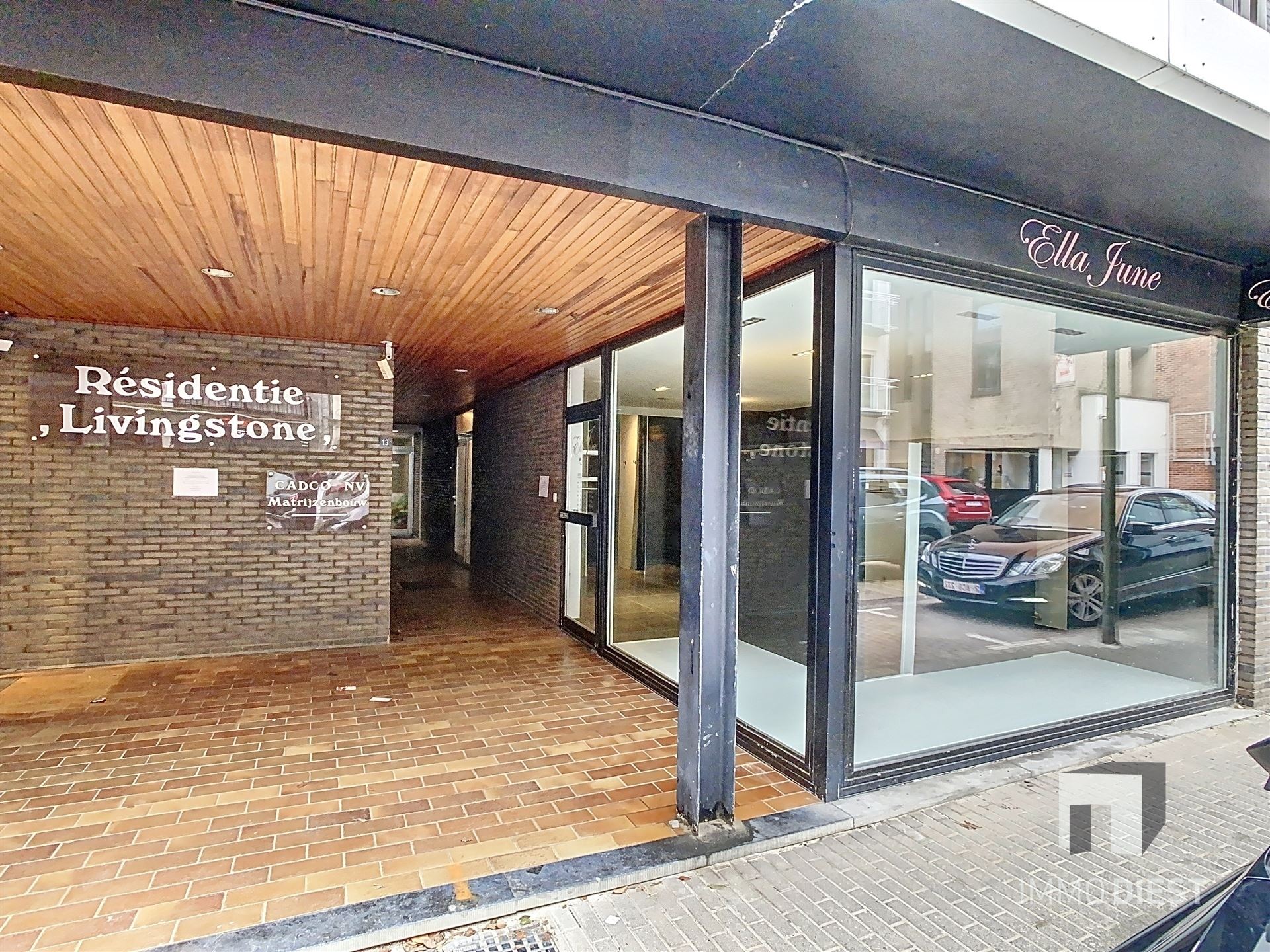 2 Handelspanden met verbinding samen 250m2 - foto 3