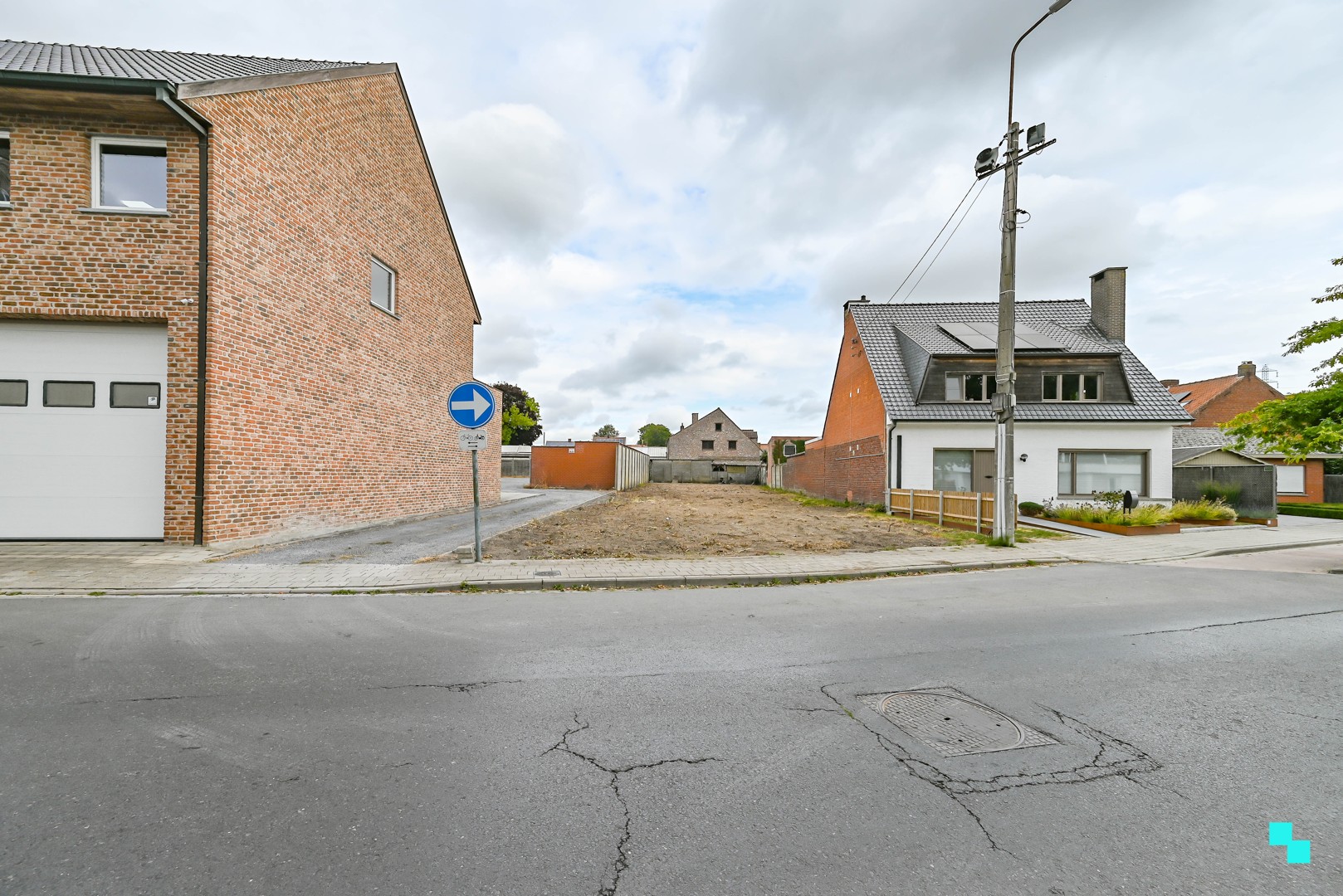Bouwgrond zonder bouwverplichting van 551 m² voor halfopen bebouwing te Emelgem - photo 3