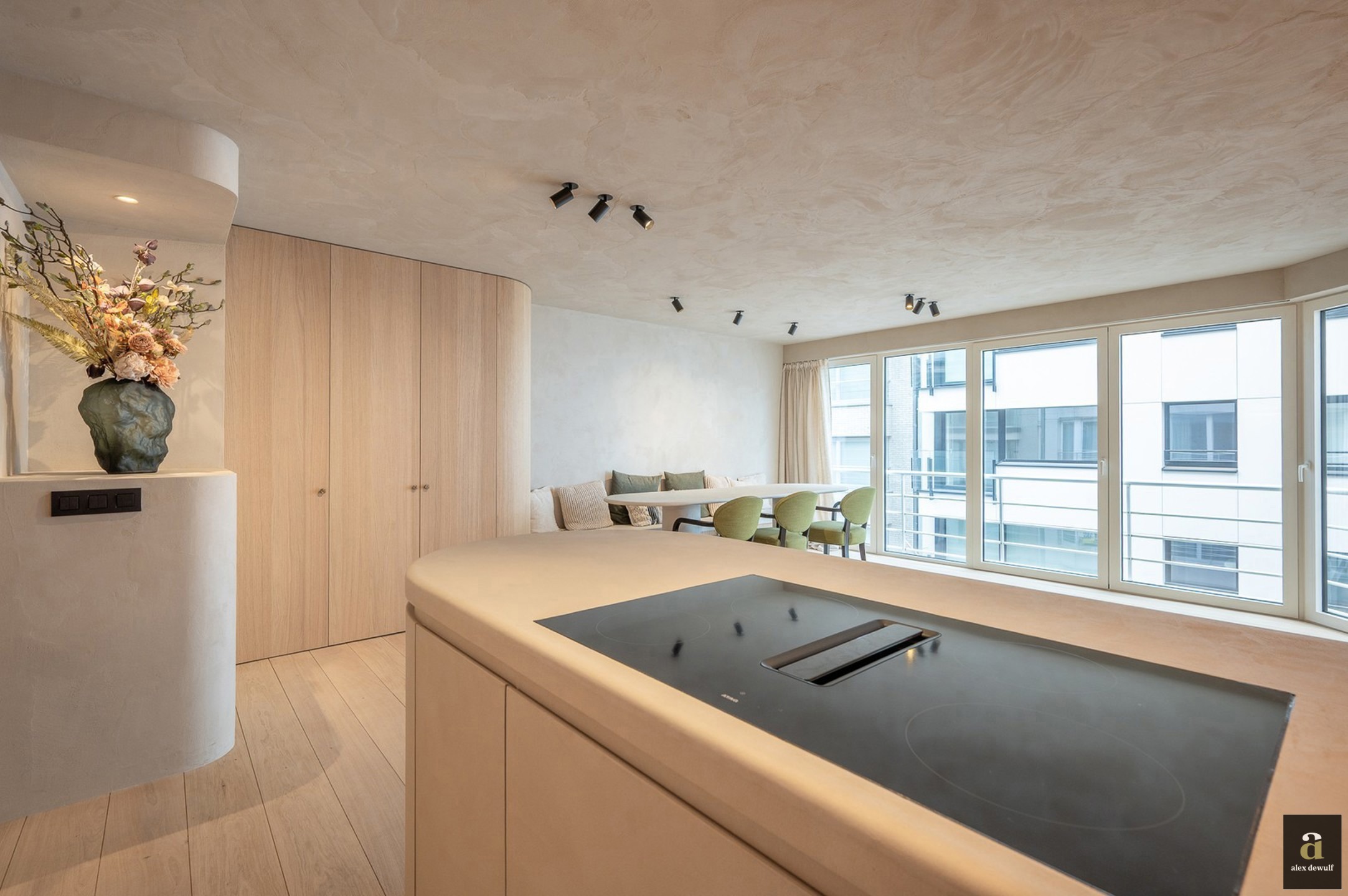 Gerenoveerd appartement met 3 slaapkamers, gelegen nabij de Zeedijk en het Driehoeksplein. - foto 5