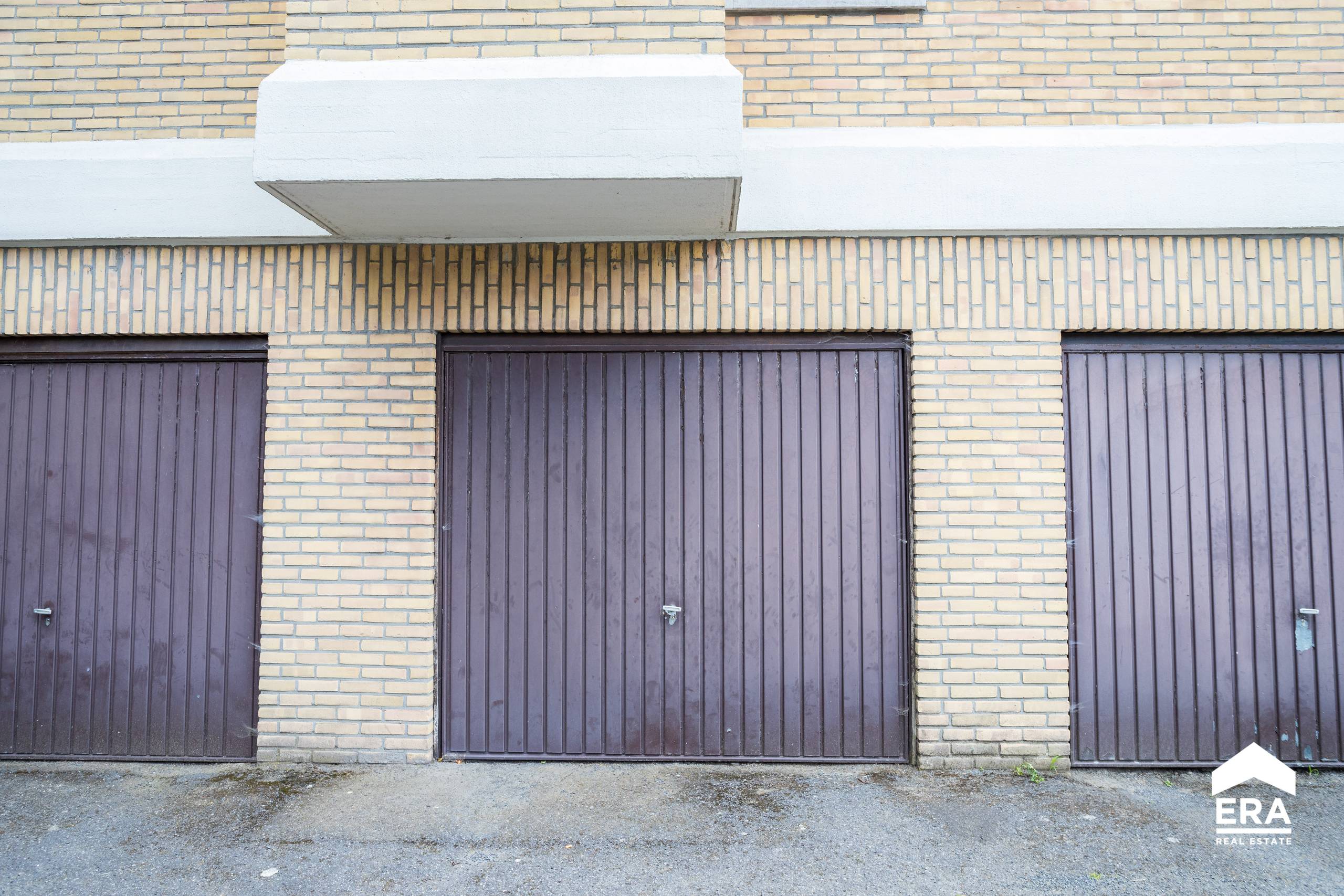 Garage te koop in rustige, groene omgeving – Ieper - foto 1