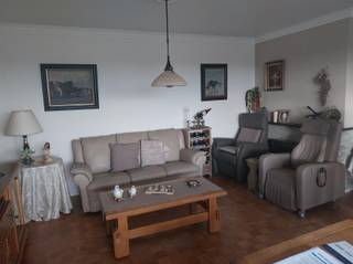 Zeer verzorgd appartement met kelder, ideaal gelegen met een prachtig uitzicht over Mol.Het appartement omvat een inkomhal, apart toilet, berging,...