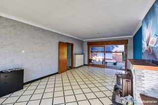 ZEER RUIME TE RENOVEREN GEZINSWONING MET 4 SLAAPKAMERS EN BIJGEBOUW VAN +- 100 M2 OP PERCEEL VAN 1HA 29A 93CA IN DIEPENBEEK*** Bekijkt U deze woning...