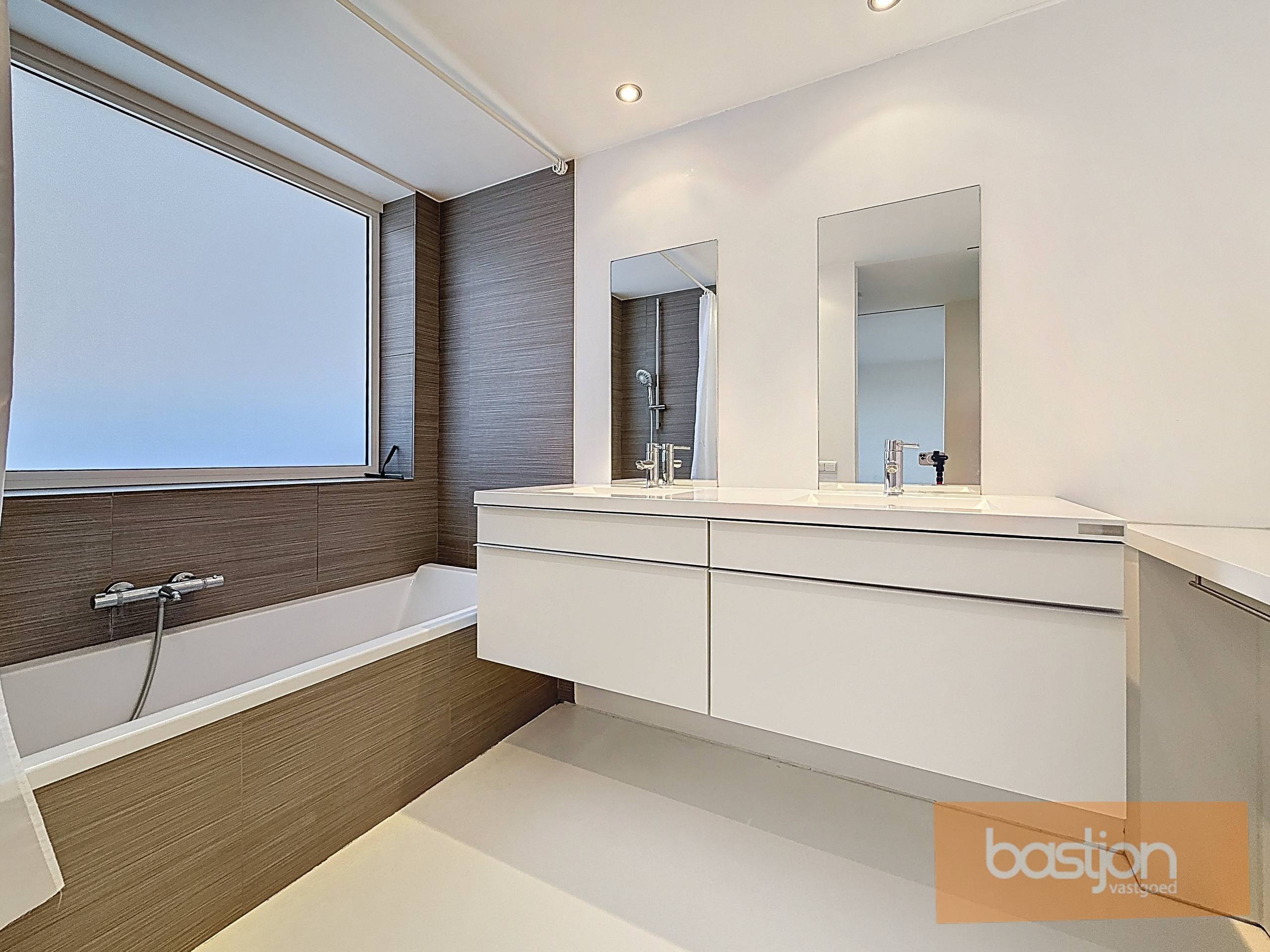 Instapklare, gelijkvloerse woning te koop in rustige buurt van Marke - foto 4