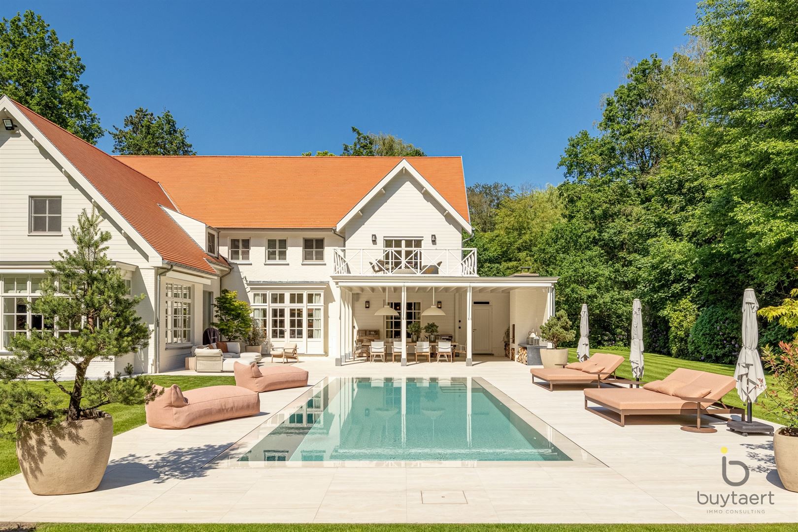 Knappe long island villa te Schilde op 3.280m²! - foto 1