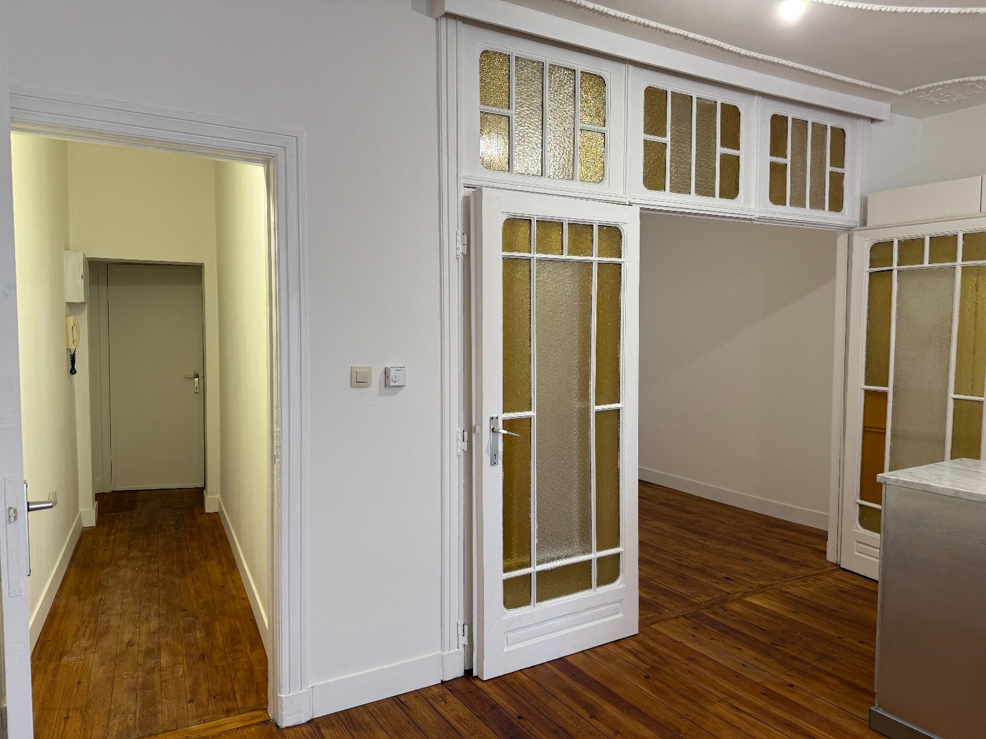 Apartment for rent in Antwerp with 1 bedroom - photo 2