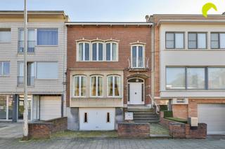 In één van de mooiste straten van de gegeerde Oosterveldwijk bieden wij u deze ruime en statige gezinswoning (184 m² bewoonbaar) aan op...