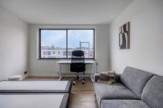 **Studio rustig genot Vesaliussite**Wij bieden u een prachtig gerenoveerde studio gelegen in de Vesaliussite, nabij tal van campussen, bibliotheken,...