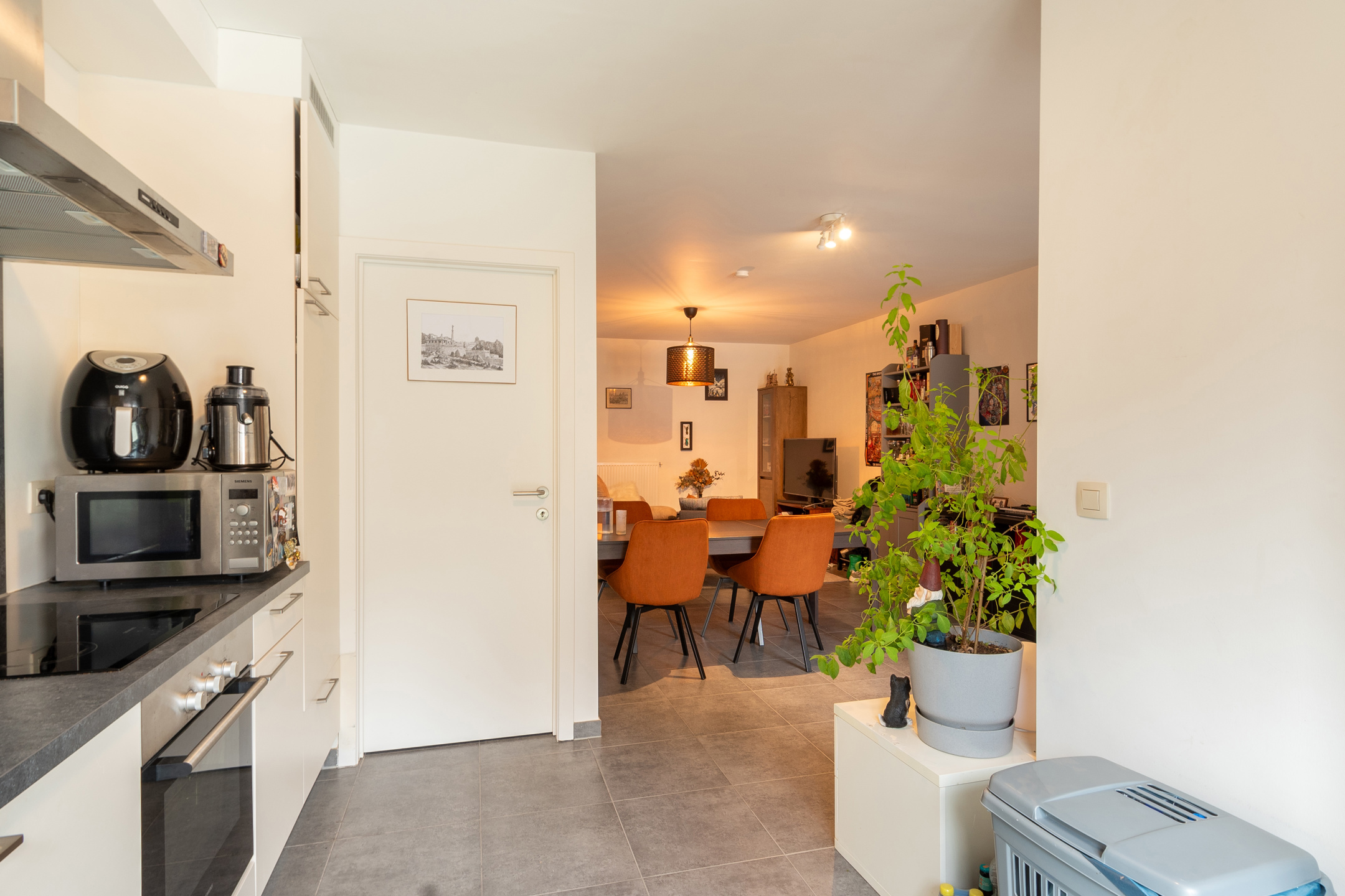 Top gelegen starters appartement met terras, aan het water  - foto 4