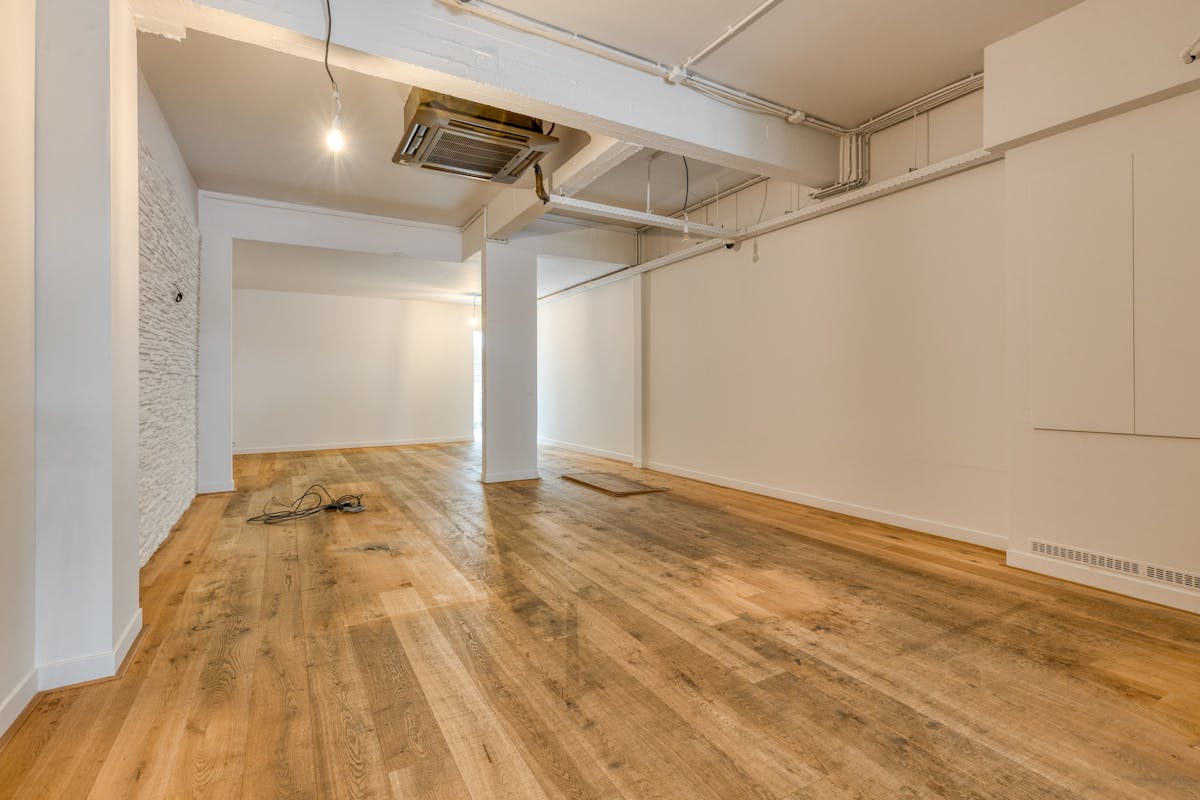 Commercieel pand (125m²) te huur op toplocatie in de Lippenslaan - foto 3