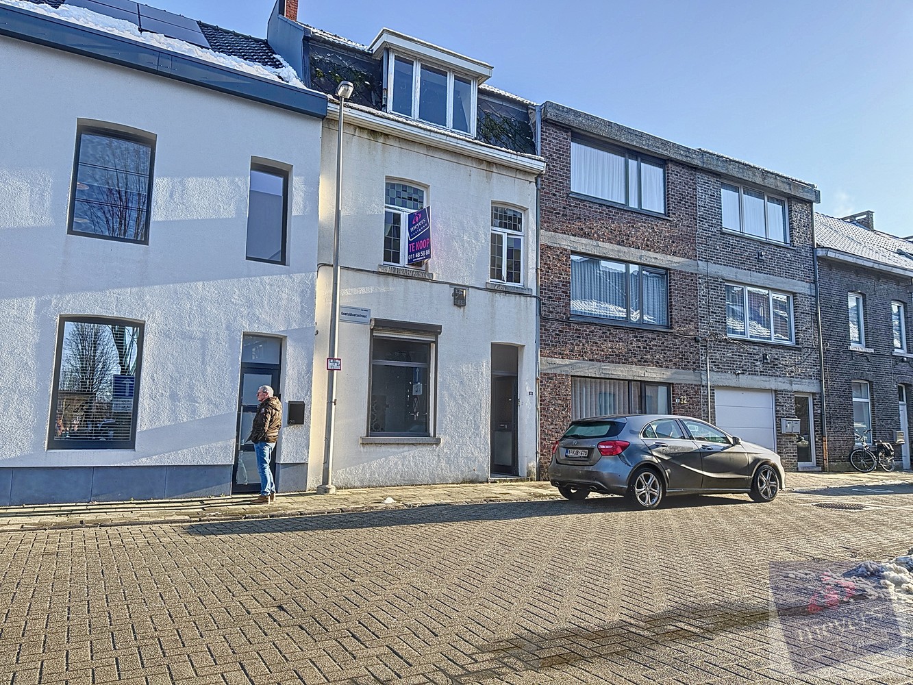 Te renoveren woning met goedgekeurde plannen – Hasselt - foto 1