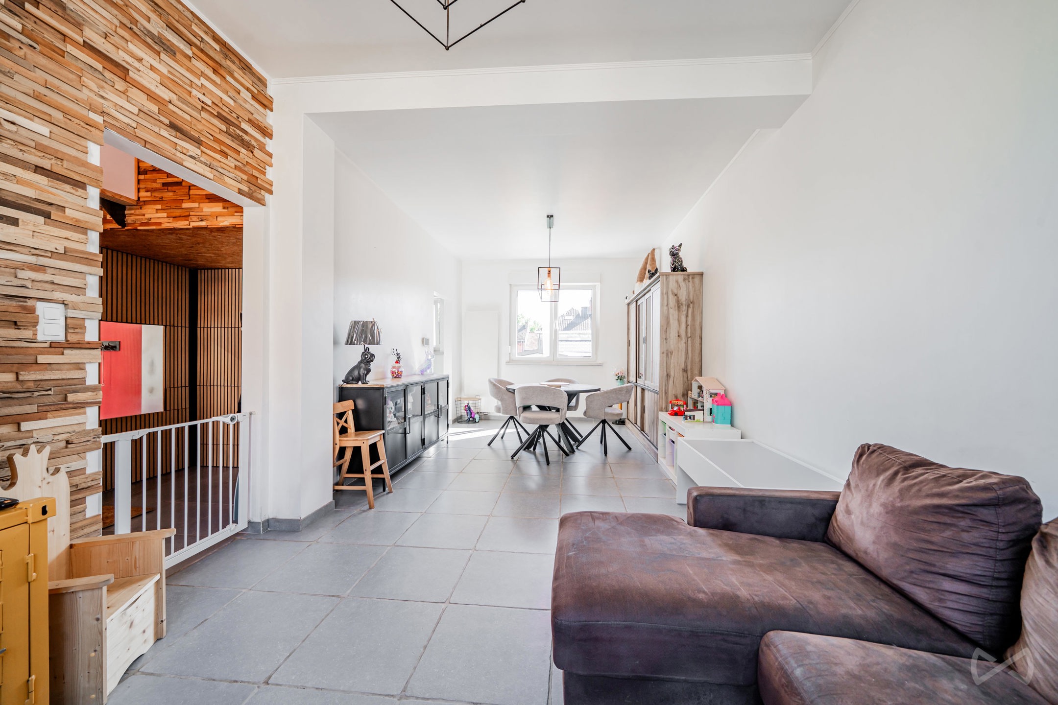 Huis te koop in Couillet met 3 slaapkamers - foto 4