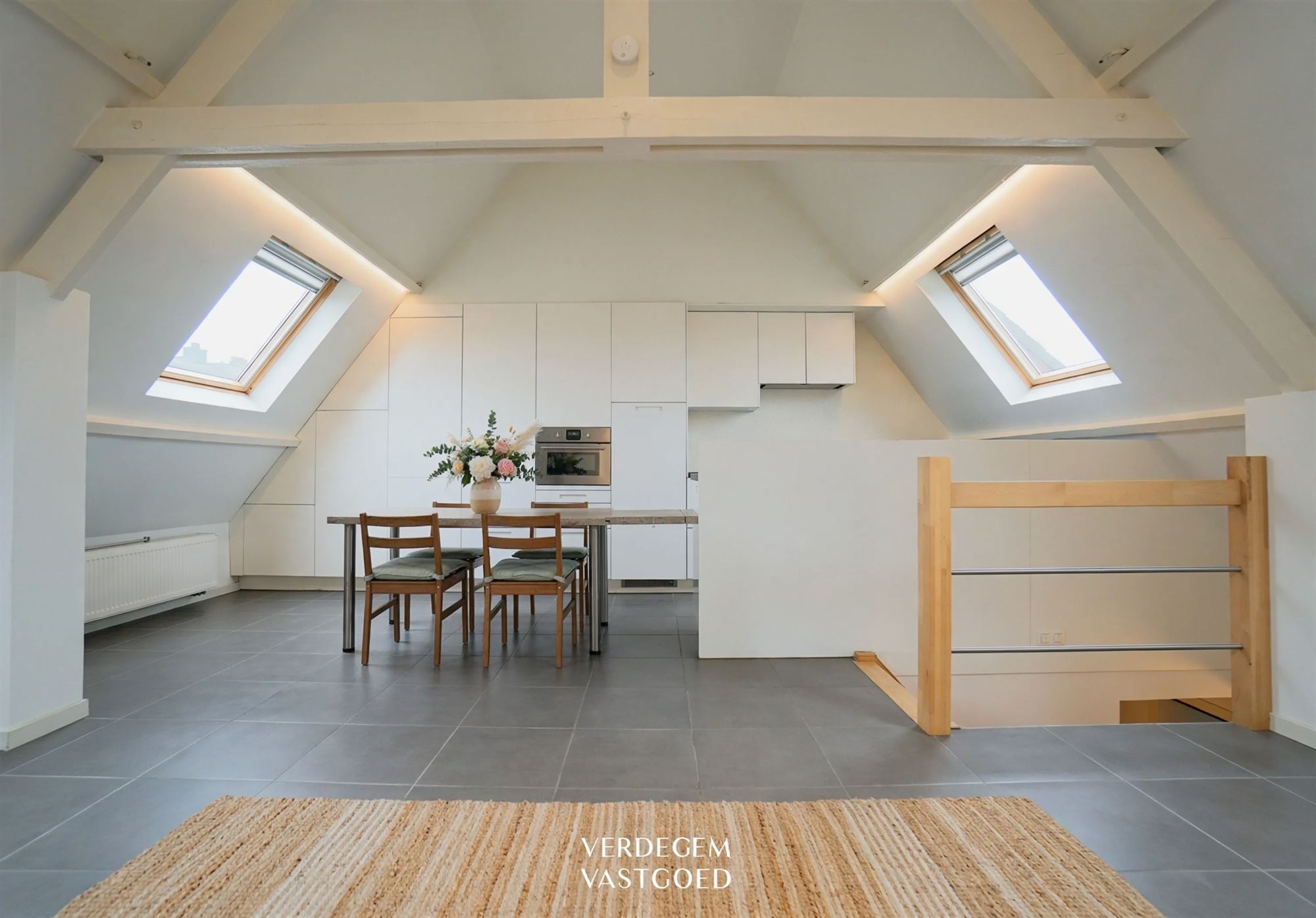 Apartment - photo 1