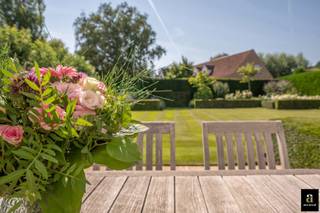 <p><span>Elegant detached villa in sought-after Maaiken, Westkapelle, Knokke-Heist, Belgium, Flemish Region!</span></p>
<p><span>Located in the sought-after and green residential area of Maaiken in Westkapelle, this stylish and perfectly maintained detached villa offers a harmonious combination of space, natural light and privacy. The property provides approximately 313 m² of living space on a beautiful plot of around 823 m².</span></p>
<p><span>The bright living areas benefit from large windows, creating a pleasant connection with the garden and the sun-oriented terraces. The spacious living zones, inviting adjoining kitchen and beautifully maintained outdoor surroundings create an exceptionally pleasant living environment.</span></p>
<p><span>The first floor comprises four full-sized bedrooms and two bathrooms. The fully finished attic floor offers additional possibilities and can be used as an office, hobby room, playroom or guest accommodation.</span></p>
<p><span>The villa further benefits from an integrated double garage and several parking spaces on the property. The beautifully landscaped garden provides plenty of peace and privacy.</span></p>
<p><span>Maaiken combines a quiet, residential setting with easy access to the centre of Knokke, the sea, the Zwin nature reserve, shops and various amenities.</span></p>
<p><span>A spacious and timeless villa offering generous volumes, a well-maintained finish and an exceptionally pleasant location in Knokke.</span></p>