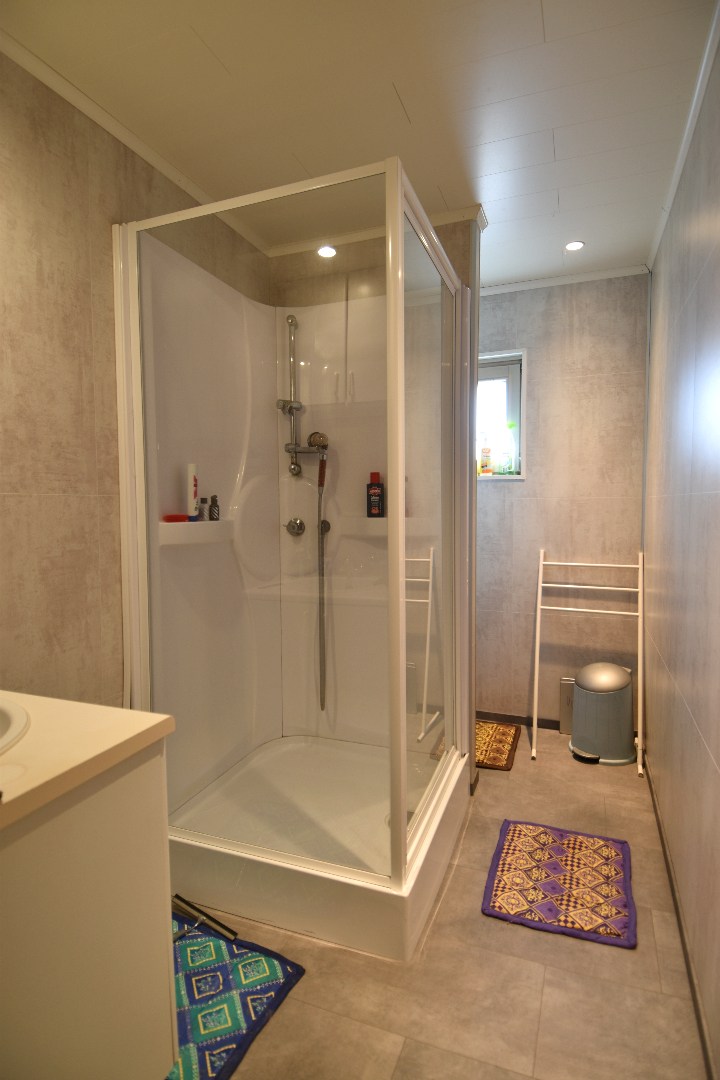 Charmante stadswoning met 2 slaapkamers op toplocatie te koop in Kortrijk! - foto 5