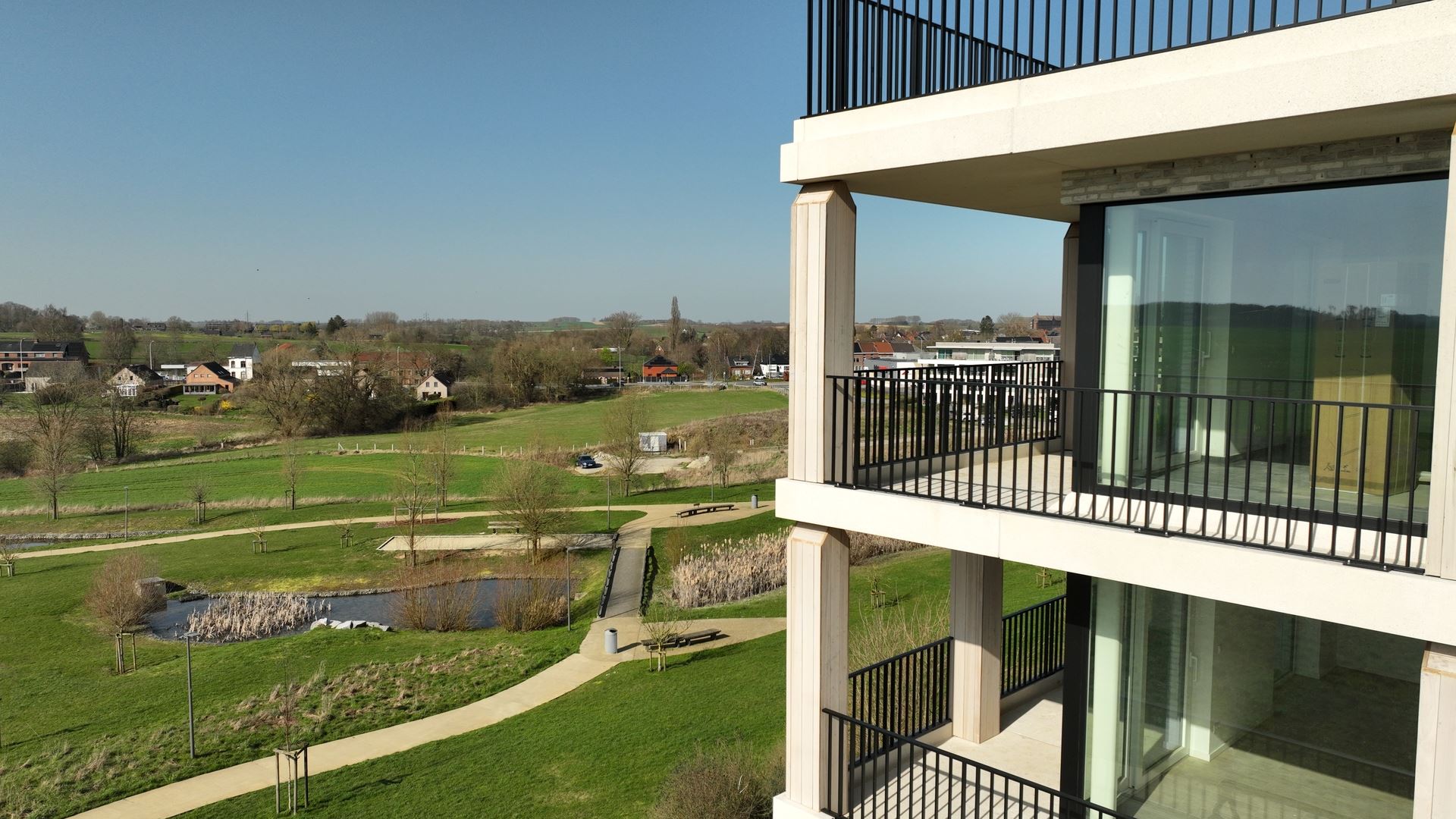 Superbe appartement neuf 2 ch avec terrasse - photo 4
