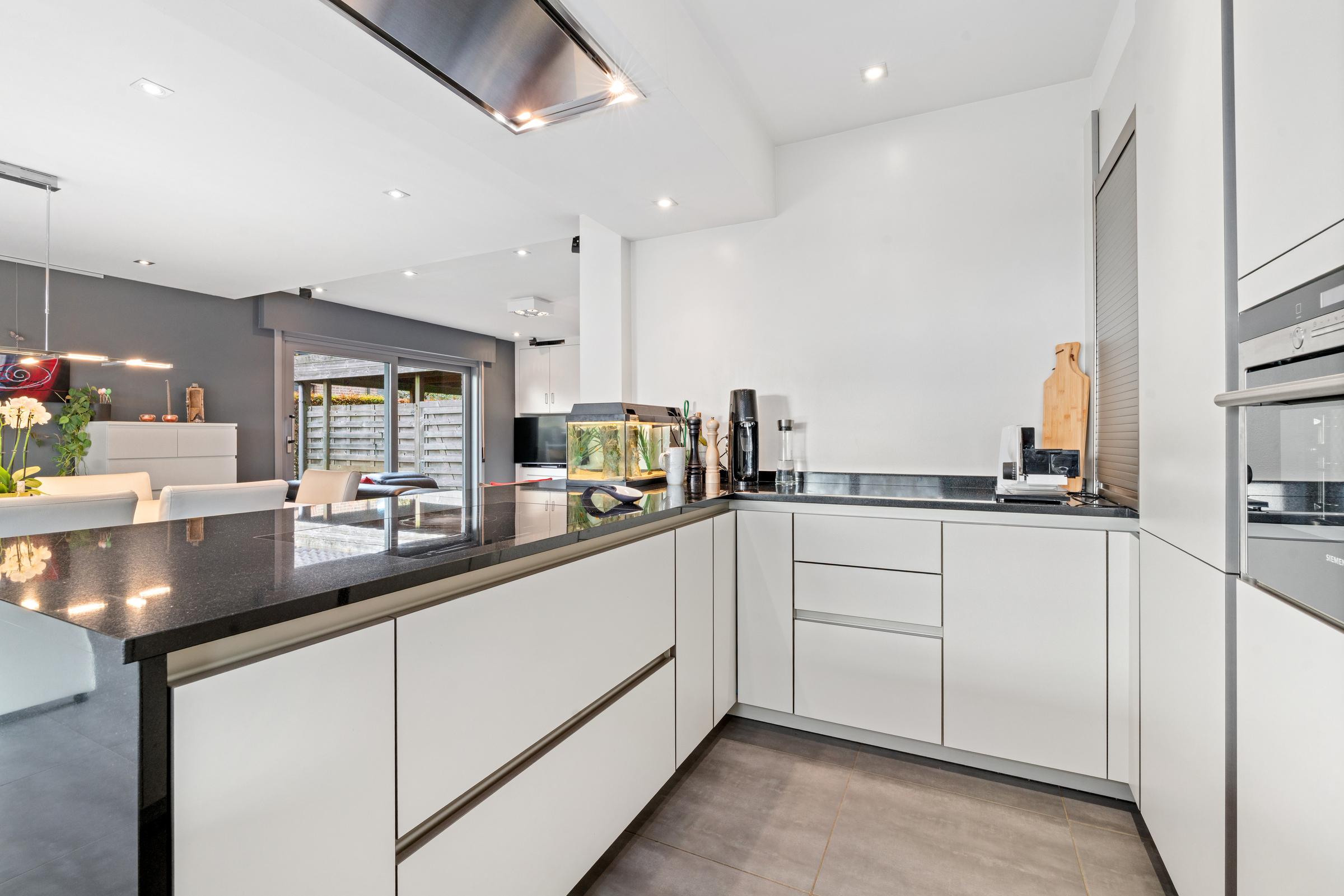 Villa met 1000 m² tuin, 5 slpkmrs en zonnepanelen - foto 5