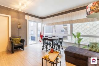 Koksijde : Gezellig appartement in het centrum van Koksijde, op enkele stappen van het strand en de toeristische zone.Dit appartement biedt een...