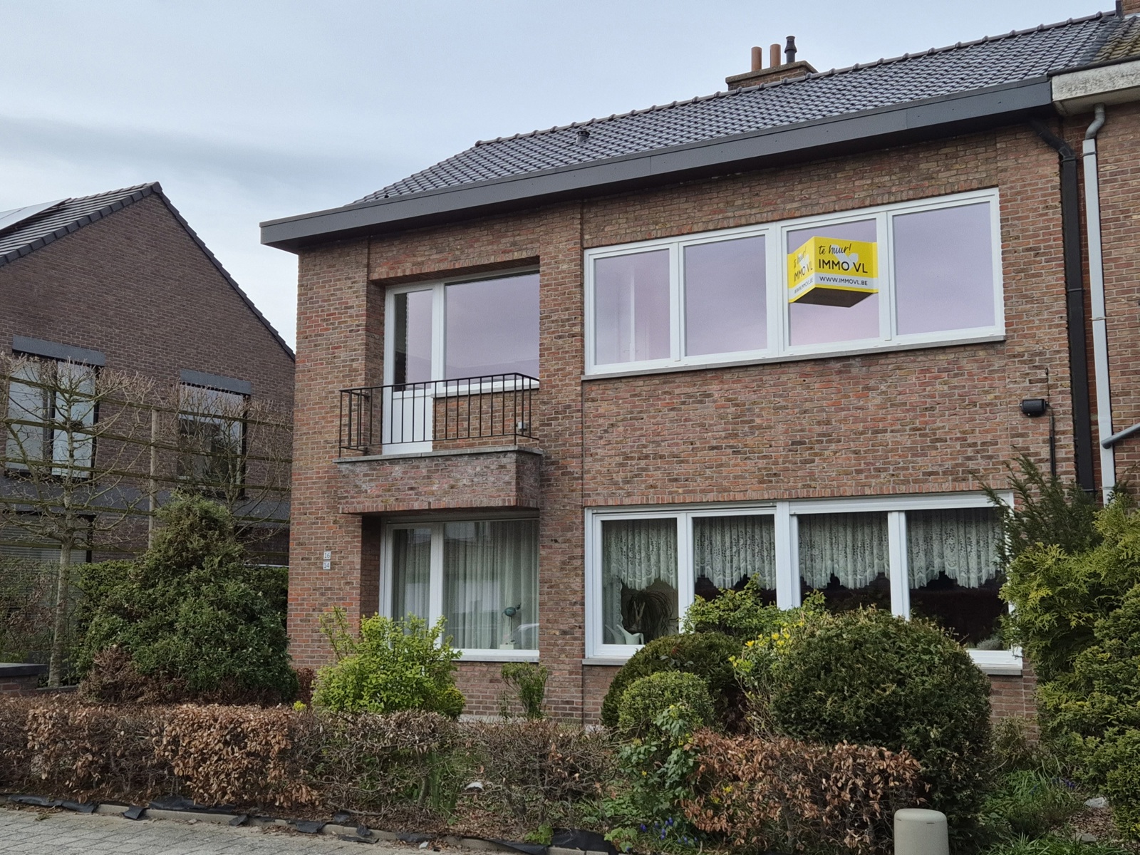 Prachtig, rustig gelegen en gerenoveerd appartement in Geel - foto 1