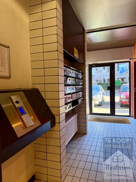 Totaal vernieuwd 2 slaapkamerappartement in hartje Hasselt - foto 5