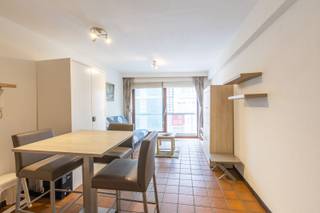 - Veel lichtinval- Terras met lateraal zeezicht- Ideaal als tweede verblijf of investeringOp zoek naar een verzorgde studio met veel lichtinval in...