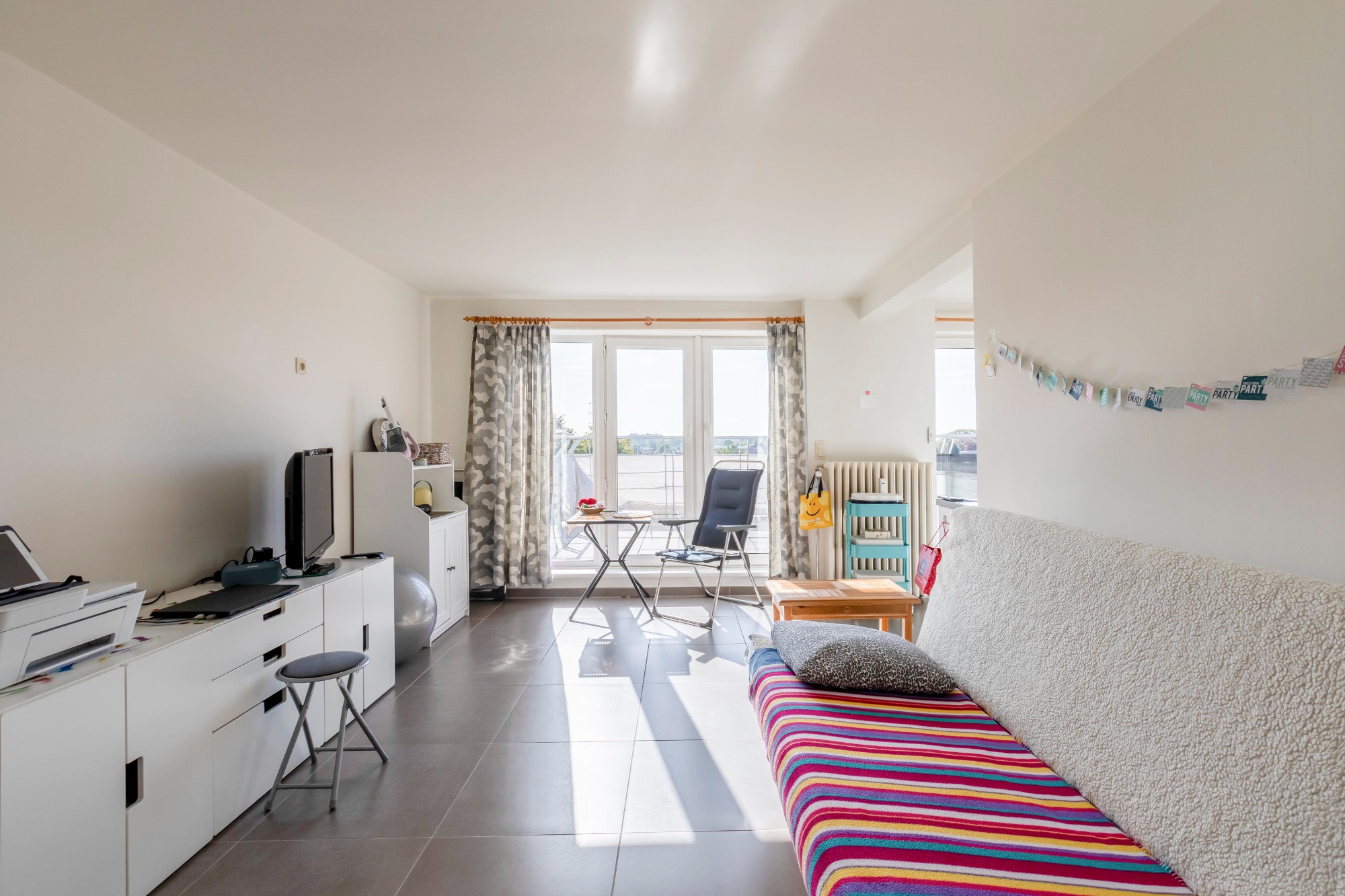 Fijn éénslaapkamer appartement met groot zonneterras. - foto 2