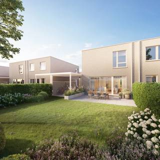 <p><strong>LIGGING en OMGEVING<br /><br /></strong>Dit woonproject BegijnHof is gelegen in Astene, een pittoresk dorp.<br />Deze nieuw aangelegde woonwijk is gelegen in een doodlopende straat, op een boogscheut van openbaar vervoer en het centrum van Deinze. Er is eveneens een vlotte verbinding met belangrijke verkeersassen, zoals N43 en E17 richting Gent.<br /><br /><strong>PROJECT en AFWERKING<br /><br /></strong>De nieuwe fase omvat twaalf moderne woningen, waarbij je de keuze hebt tussen gesloten en halfopen bebouwingen.<br />De woningen van Begijnhof beschikken over een garage of carport en er is ook een aparte fietsenberging.<br />Deze nieuwe woningen beschikken allen over een comfortabele leefruimte met open keuken en aansluitende berging. De grote raampartijen zorgen voor veel natuurlijke lichtinval en bieden zicht op de mooie tuin. Alle woonentiteiten van Begijnhof hebben drie slaapkamers en een grote badkamer met dubbele lavabo, inloopdouche en ligbad.<br /><br />De sleutel-op-de-deur woningen van Begijnhof genieten een hoogwaardige afwerking en laag energiepeil. Zo is gekozen voor een warmtepomp in combinatie met vloerverwarming, zonnepanelen en driedubbele beglazing.<br /><br /><span>INDICATIE oplevering:</span><br /><span>Lot 140-144 einde kwartaal 1, 2025</span><br /><span>Lot 145-151 begin kwartaal 4, 2025</span><span><br /></span><span>lot 174 -176 - 177 - 178 oplevering gekoppeld aan het moment van verkoop.<br /><br />NIEUWE FASE<br />Lot 179 - 194 oplevering gekoppeld aan het moment van verkoop.<br /><br /></span>Contacteer Fanny voor meer informatie 0472 01 51 51<br />Foto's zijn van de modelwoning in deze verkaveling.</p>