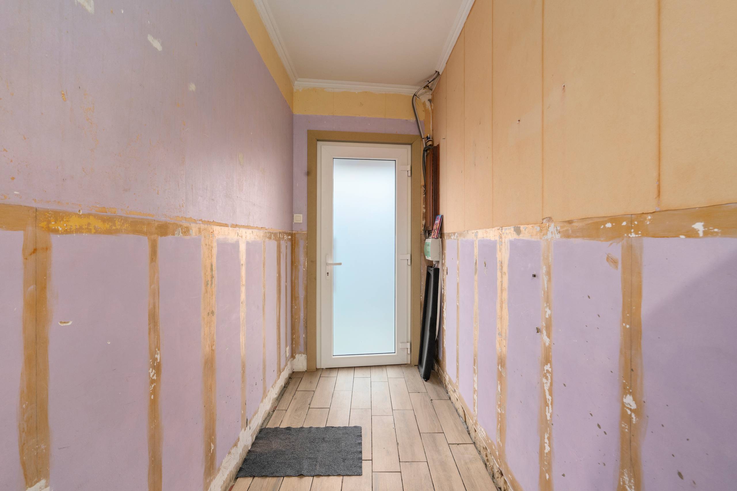 Instapklare af te werken woning met 3 slaapkamers en tuin - foto 2